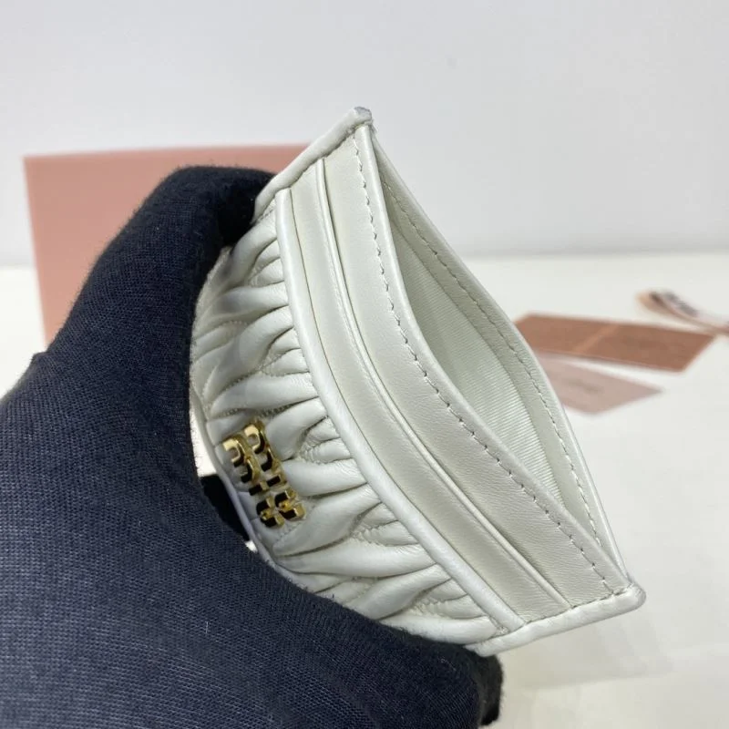 Miu Miu Wallets Purse Effortless 43668