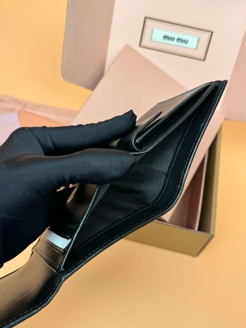 Miu Miu Wallets Purse Unique 55831