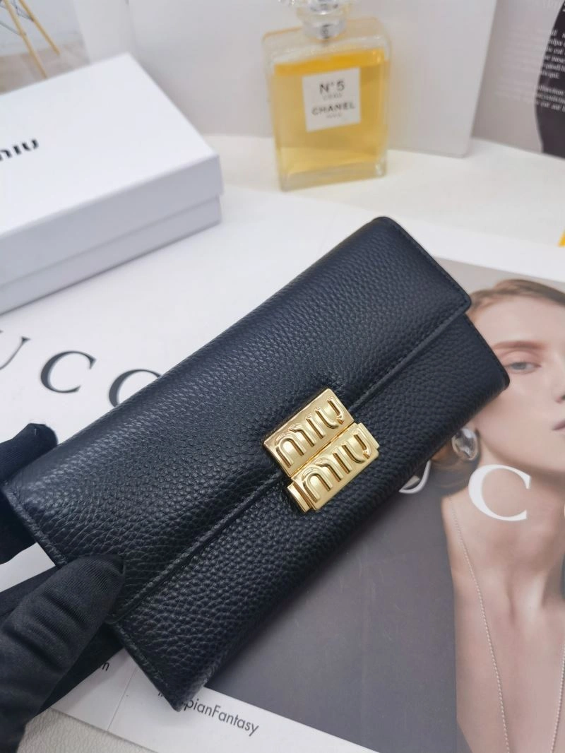 Miu Miu Wallets Purse Cozy 85884