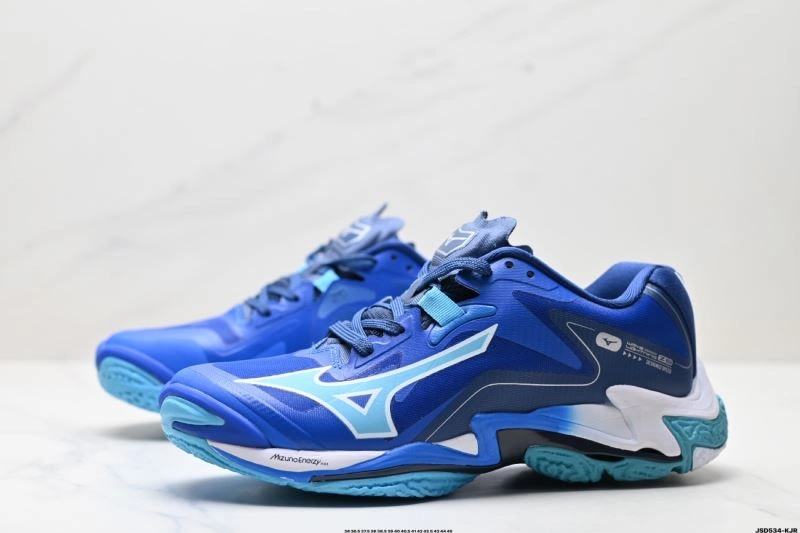 Mizuno Shoes HighPerformance 2351