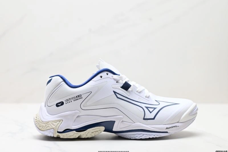 Mizuno Shoes MoistureWicking 2327