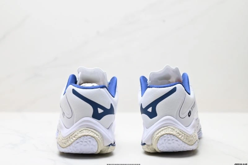 Mizuno Shoes MoistureWicking 2327