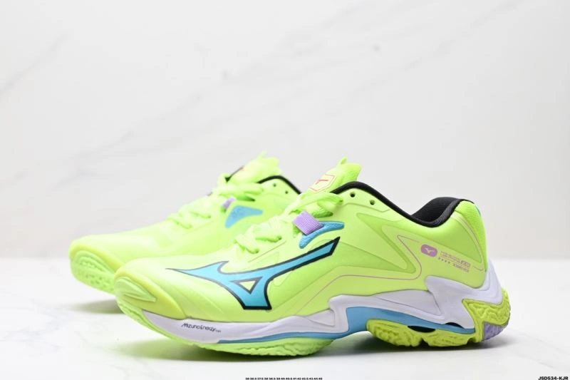 Mizuno Shoes Sophisticated 2330