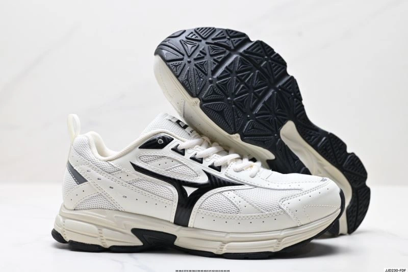 Elegant Mizuno Shoes 2321