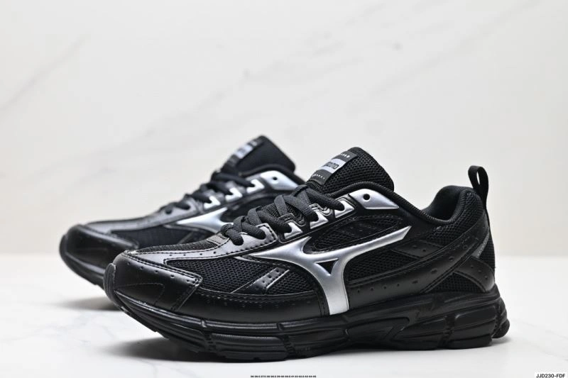 Compact Mizuno Shoes 2329