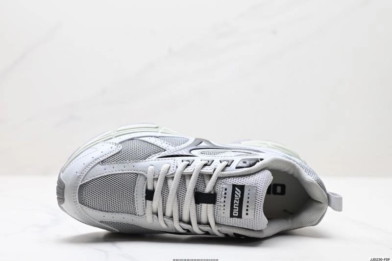 Elegant Mizuno Shoes 2392
