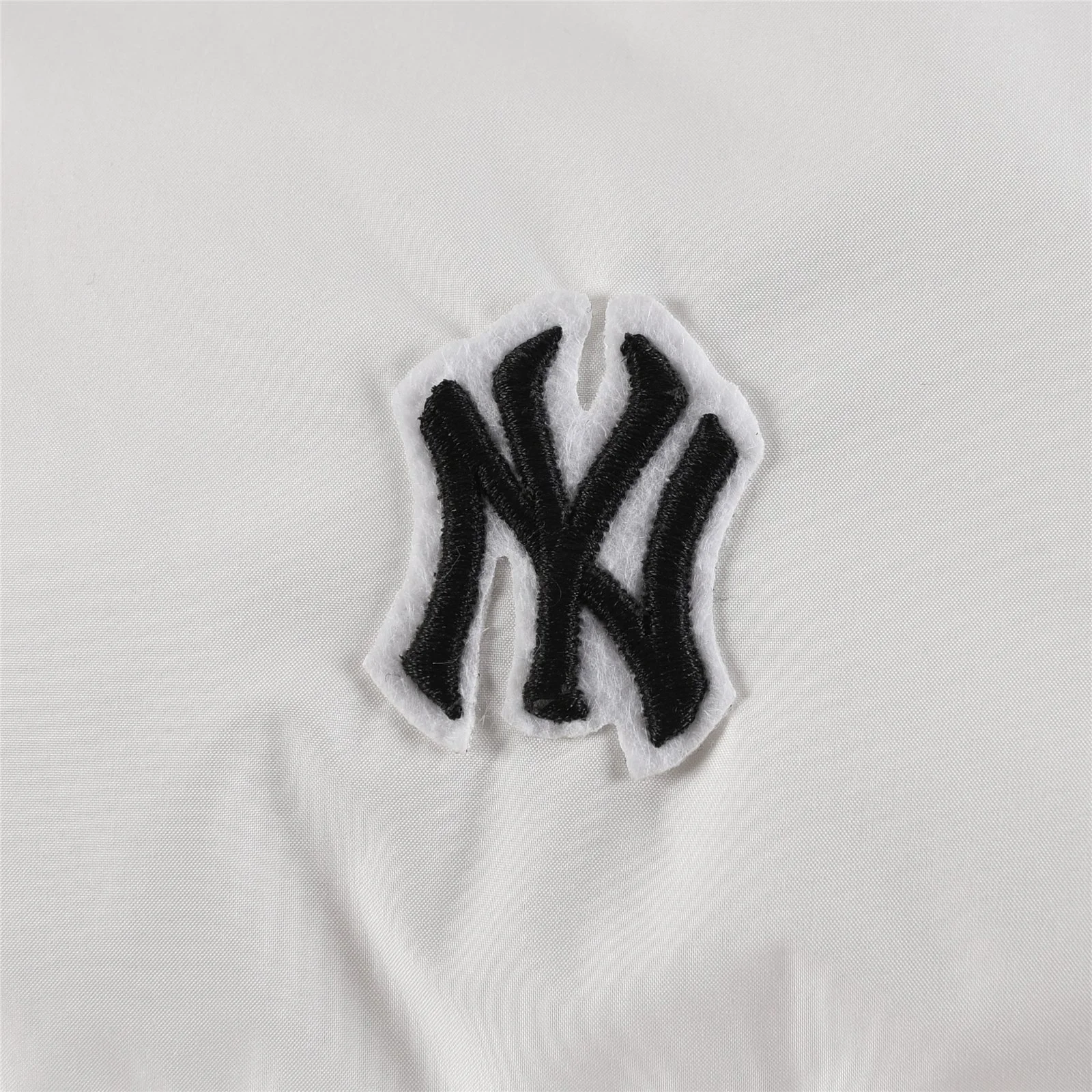 Sporty Mlb Down Jackets 165163
