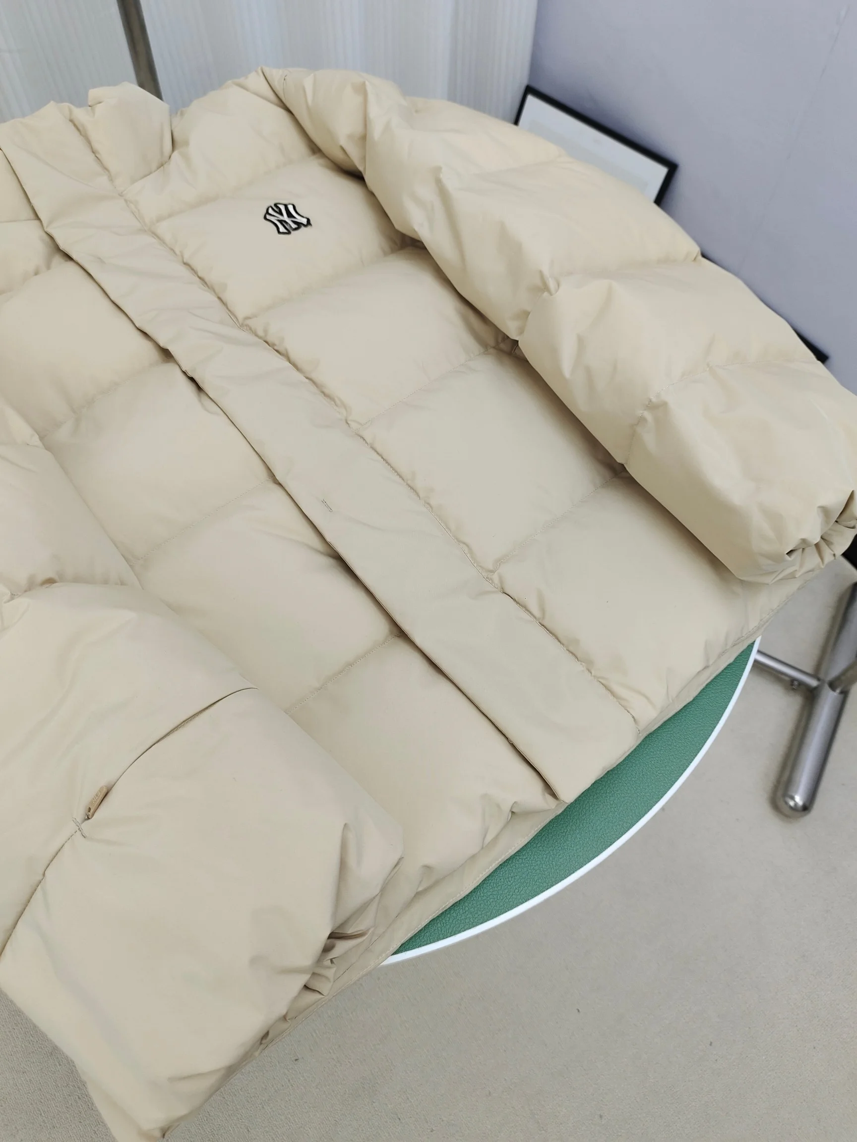 Mlb Down Jackets Youthful 165040