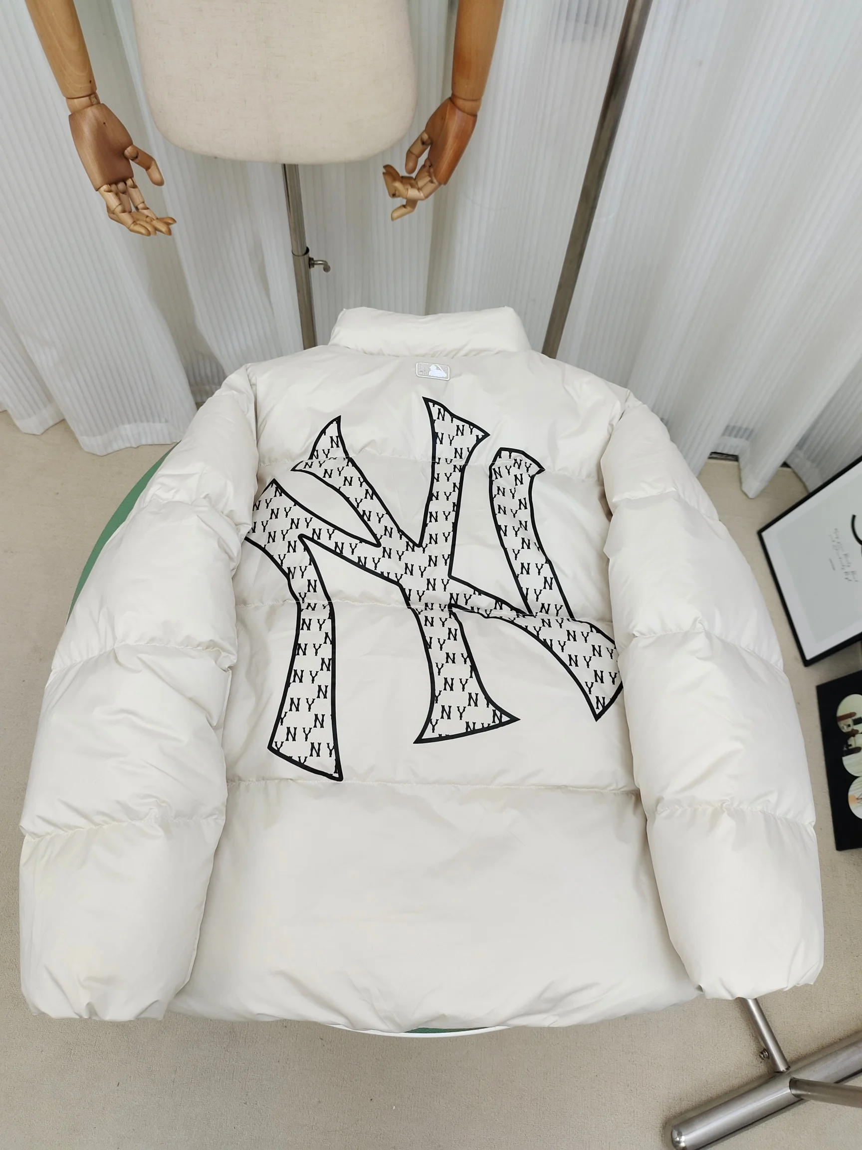 StreetReady Mlb Down Jackets 165038