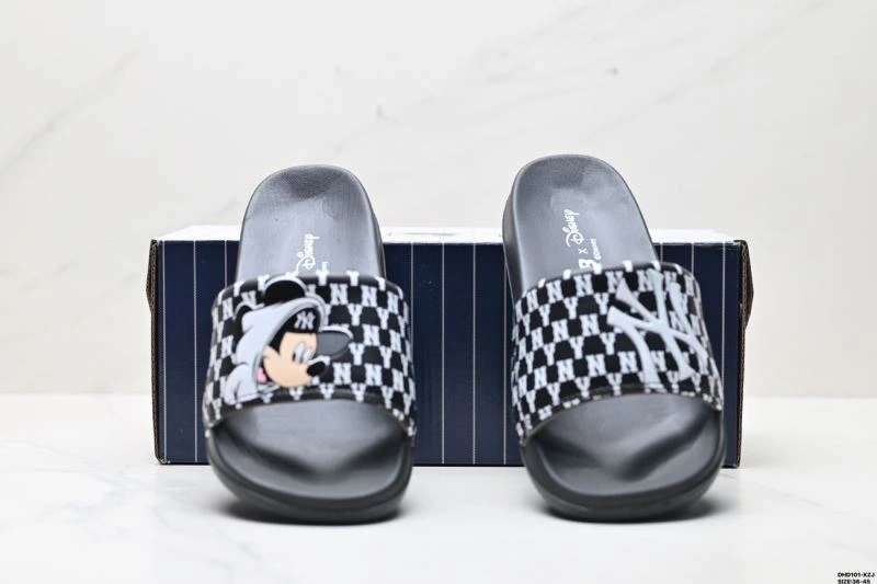 SunProtective Mlb Sandals 2315