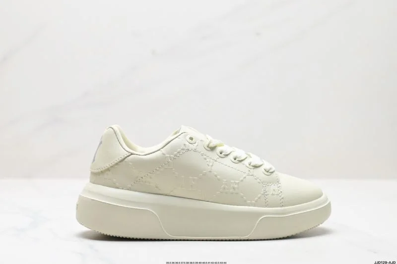 WrinkleFree Mlb Shoes 3495