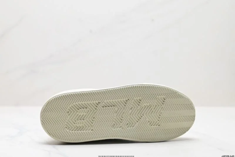 WrinkleFree Mlb Shoes 3495