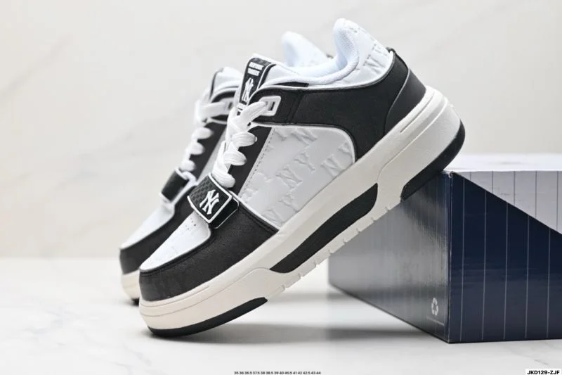 QuickDry Mlb Shoes 3409