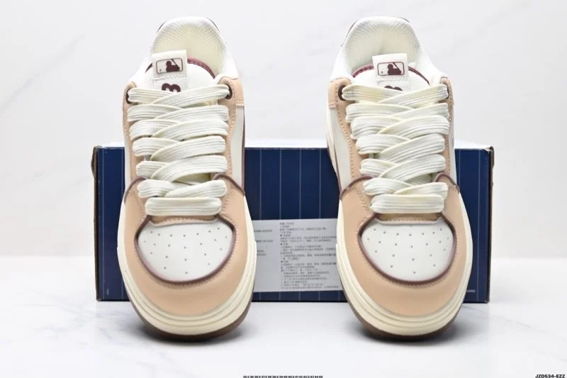 UrbanChic Mlb Shoes 3376