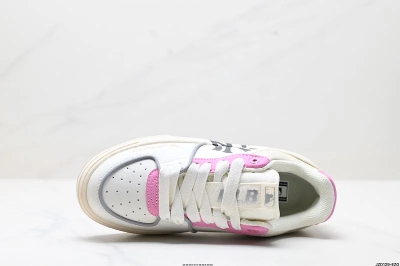 WrinkleFree Mlb Shoes 3390