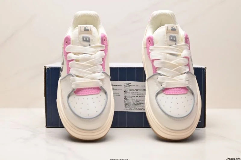 WrinkleFree Mlb Shoes 3390