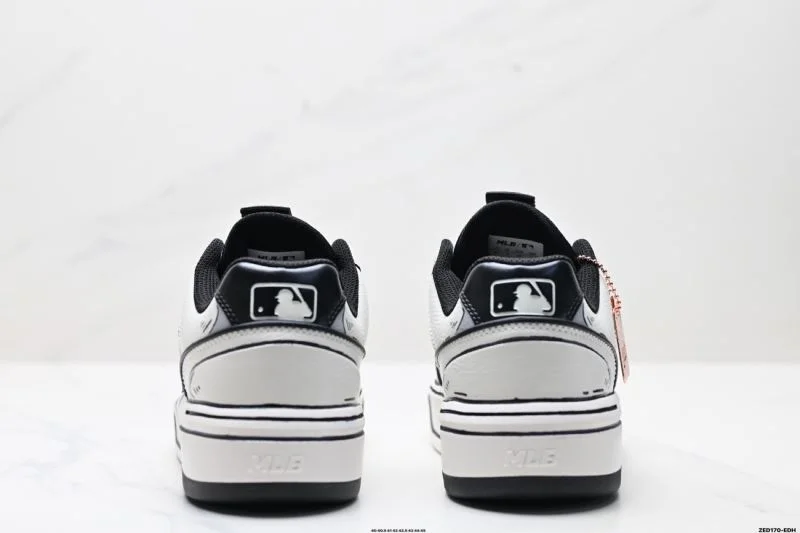 WeatherProof Mlb Shoes 3358