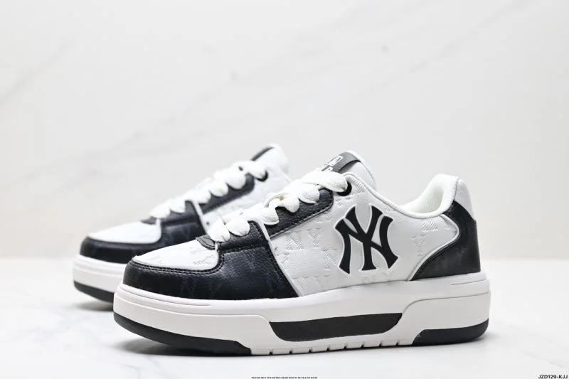 WeatherProof Mlb Shoes 3355
