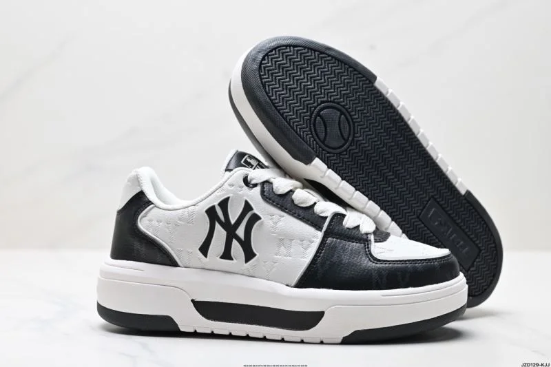 WeatherProof Mlb Shoes 3355