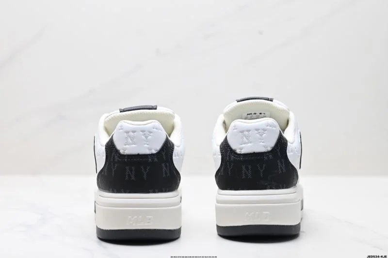 Mlb Shoes Flexible 3348