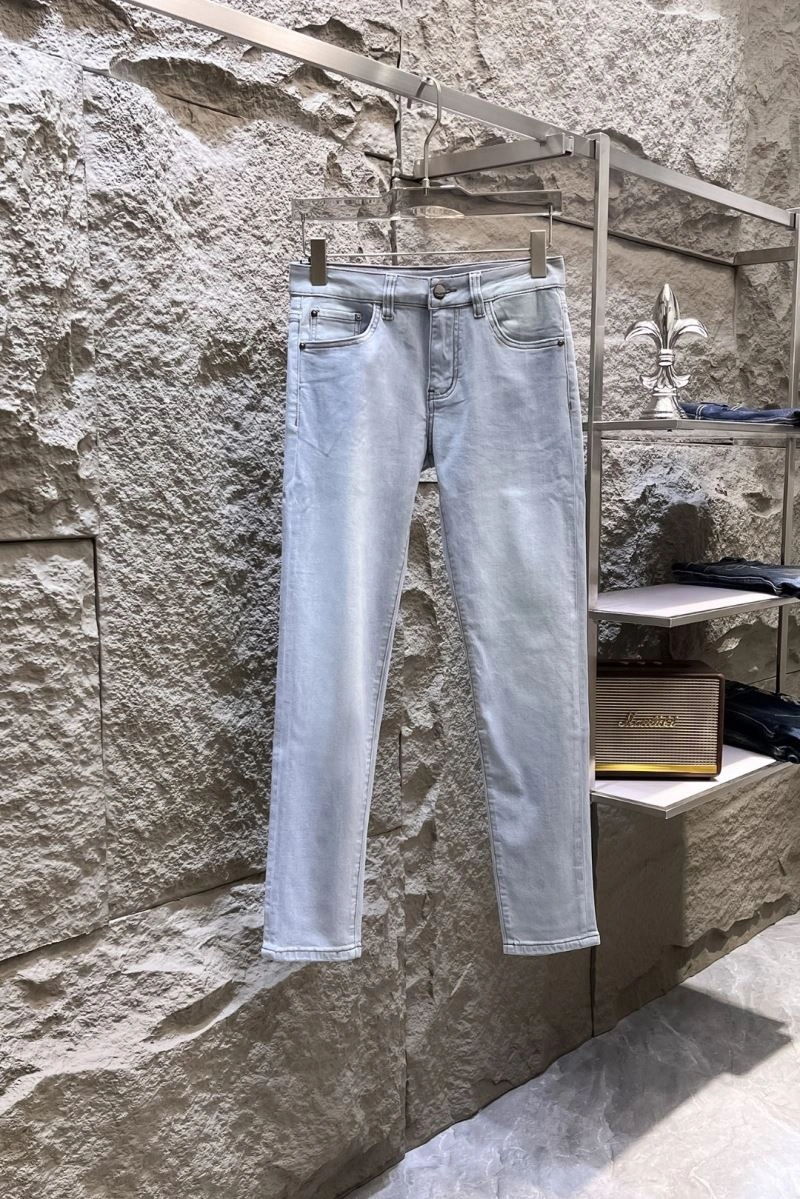 HighPerformance Mmj Jeans 160202