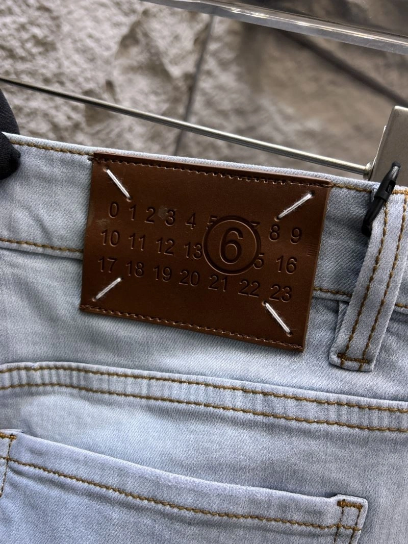 HighPerformance Mmj Jeans 160202