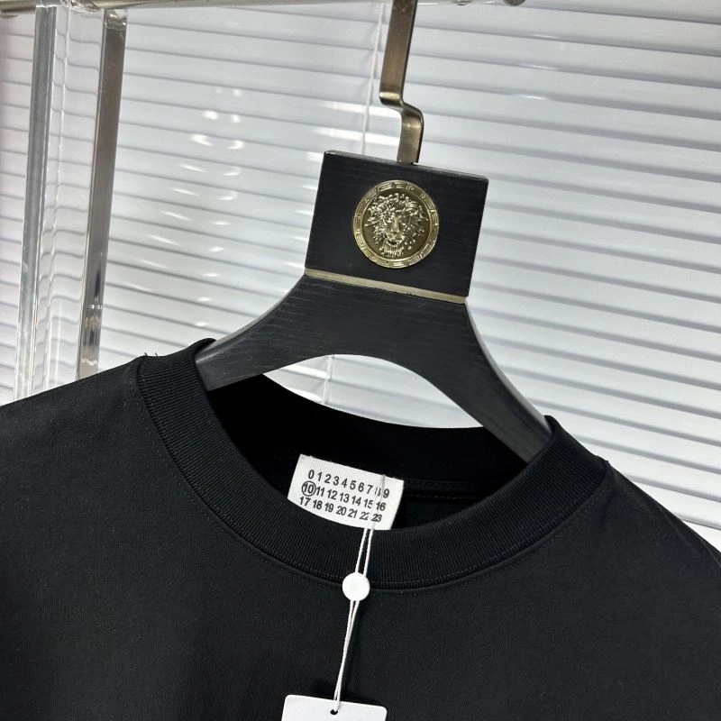 Snug Mmj T-Shirts 160098