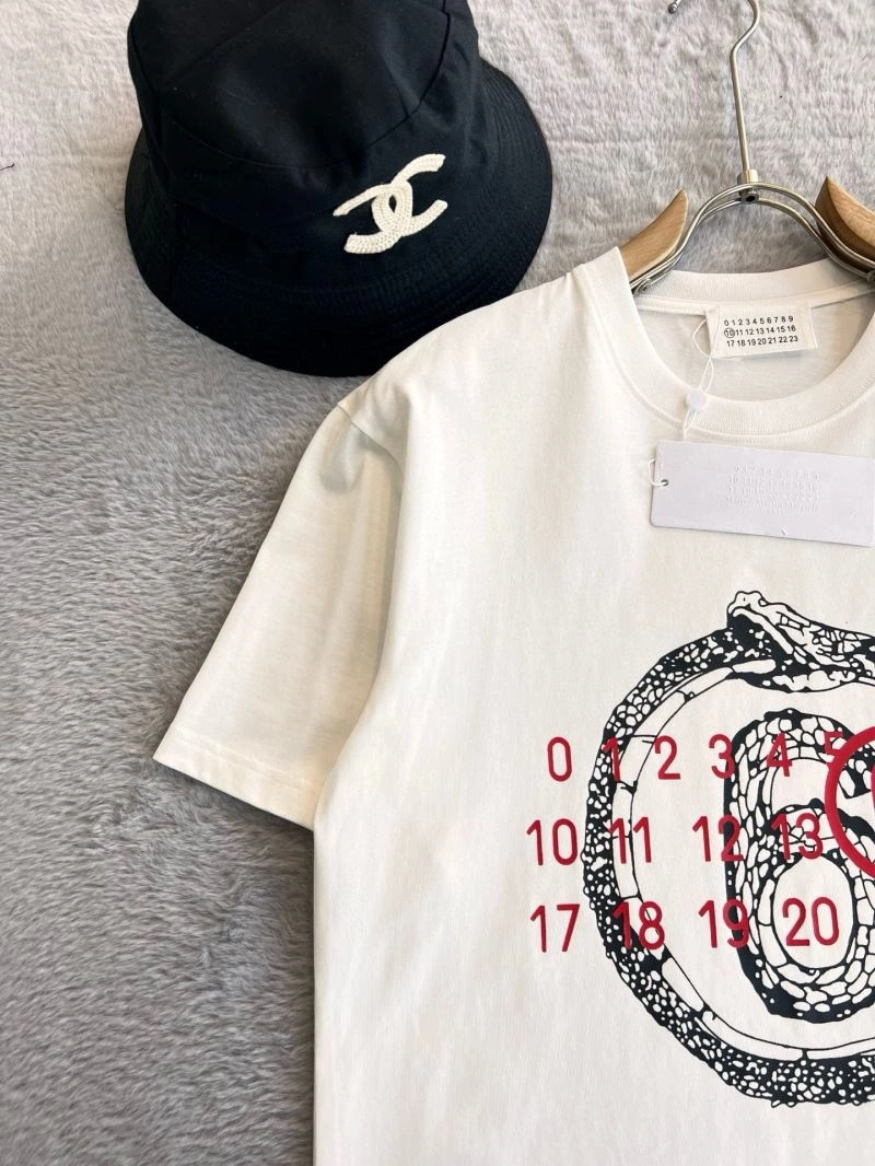 FashionForward Mmj T-Shirts 160083