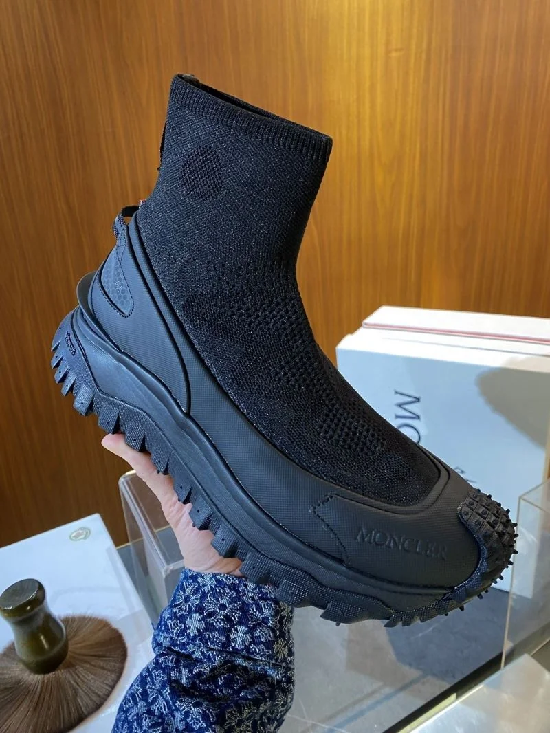 Versatile Moncler Boots 13737