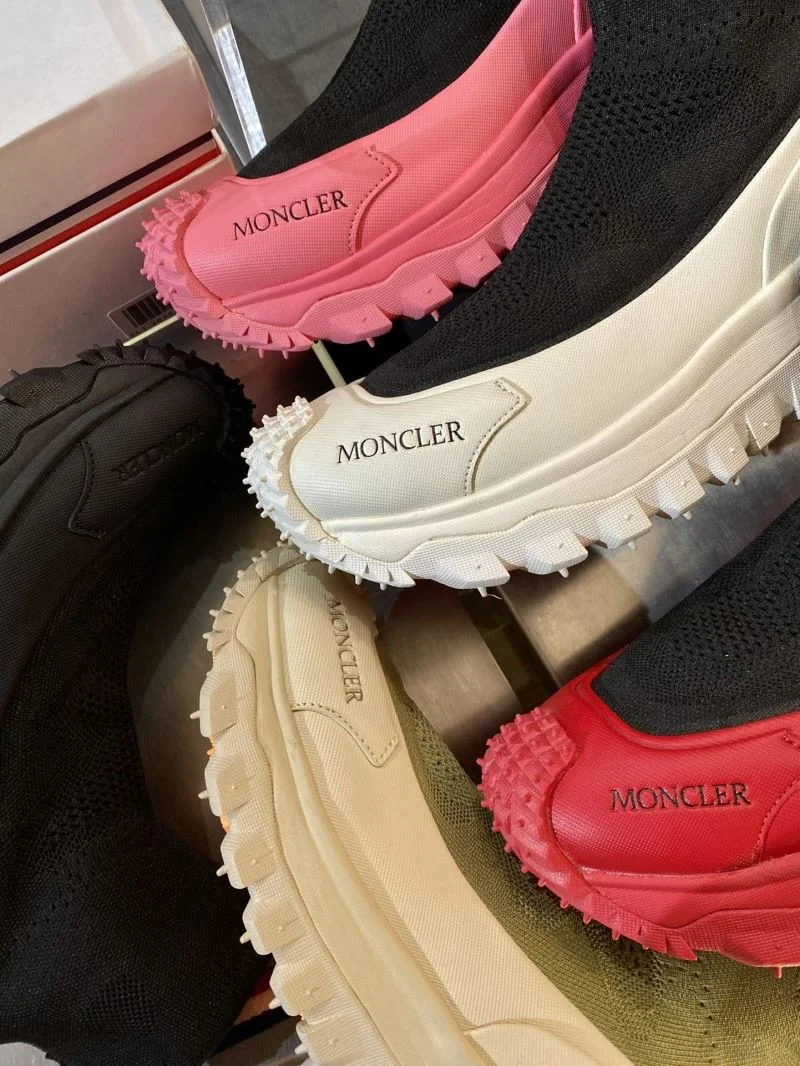 Moncler Boots ModernLook 13680