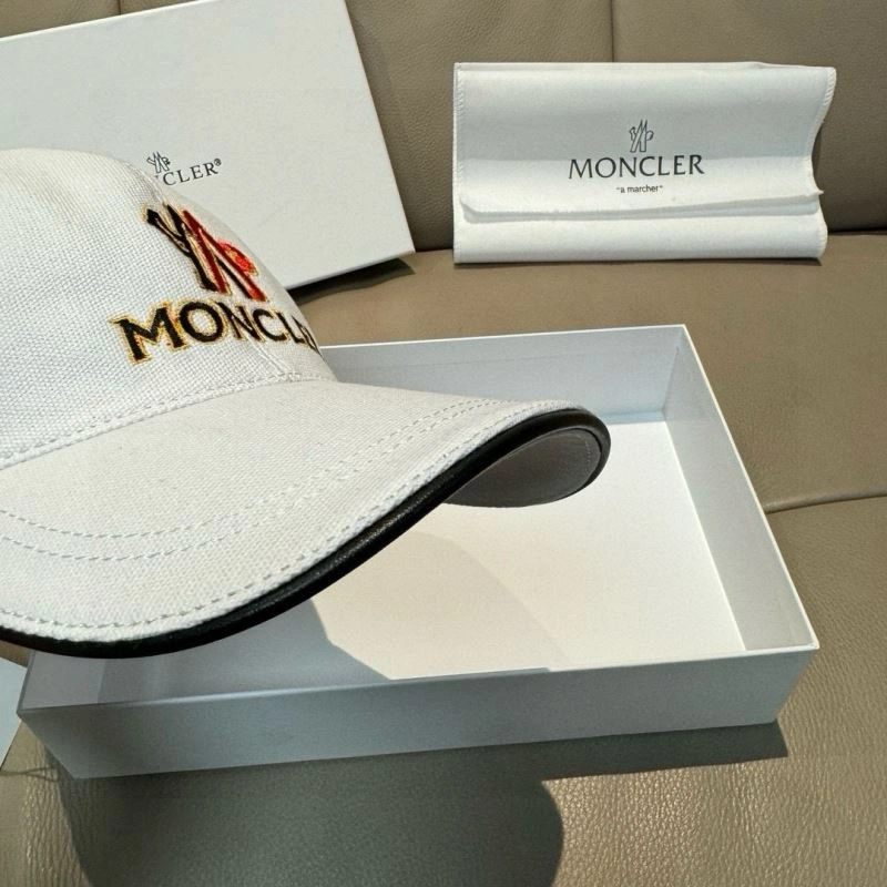 Moncler Caps Tailored 261123
