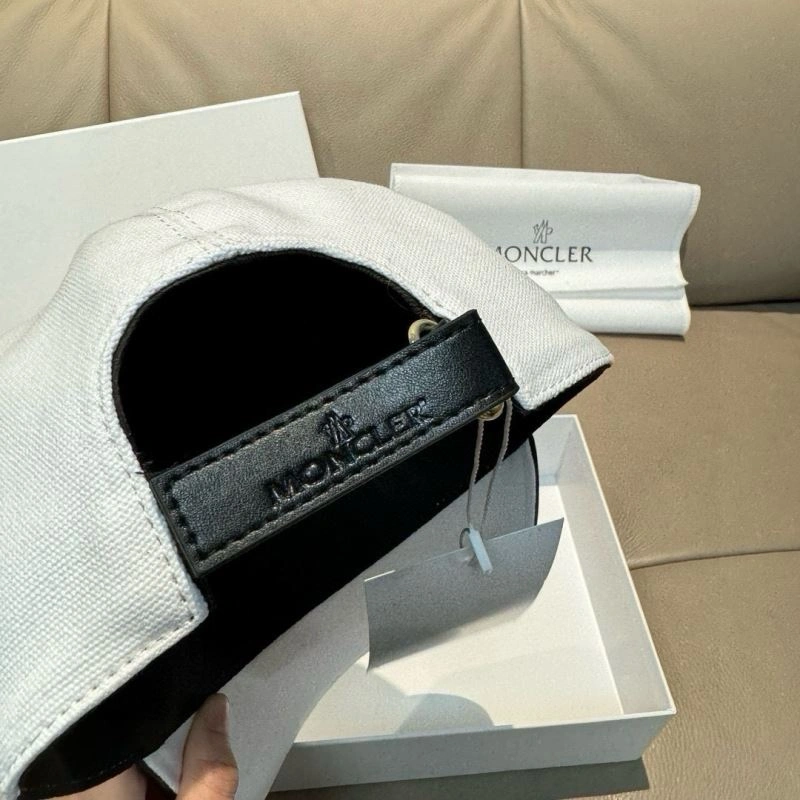 Moncler Caps Tailored 261123