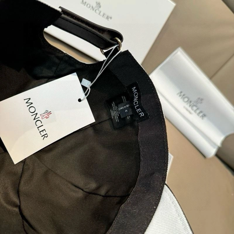 Moncler Caps Tailored 261123