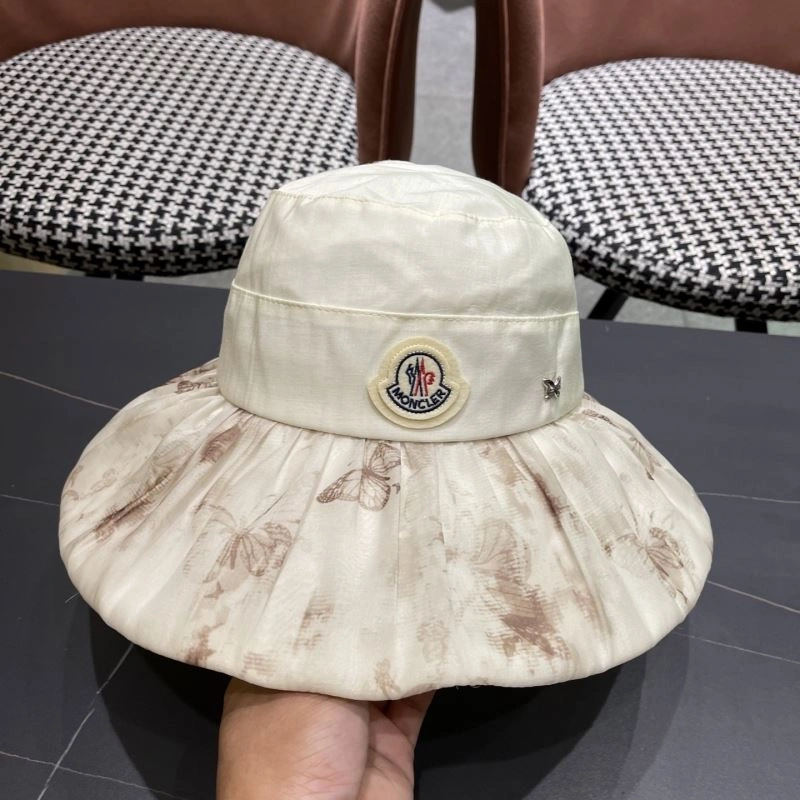 Moncler Caps Supportive 257456
