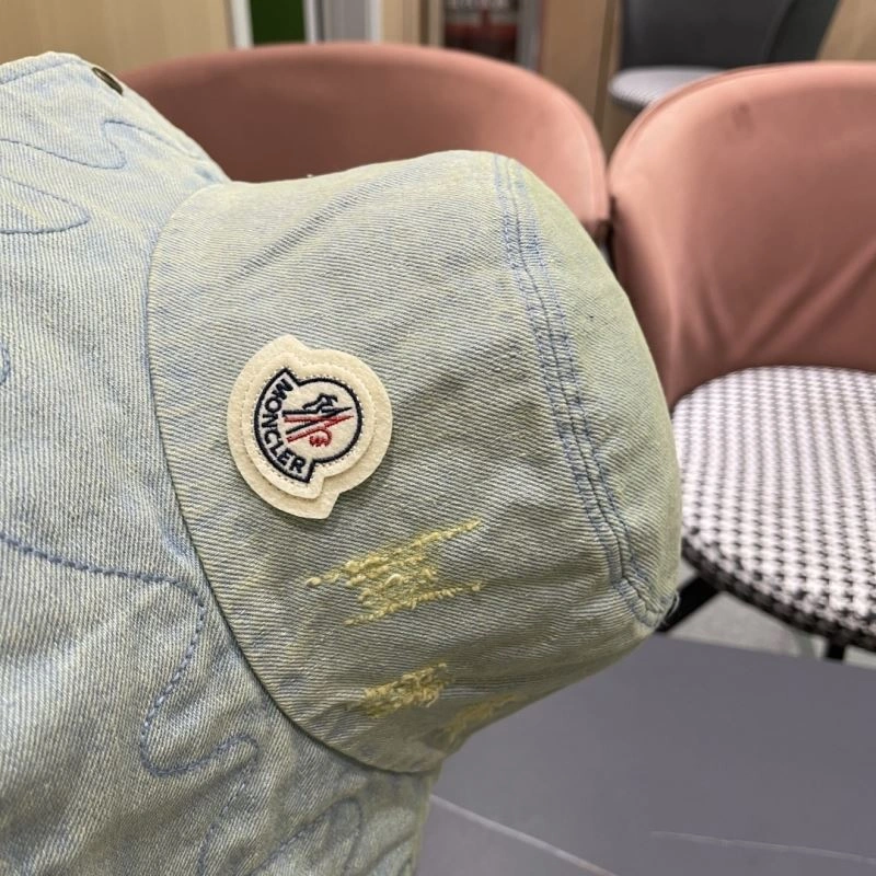 Snug Moncler Caps 257442