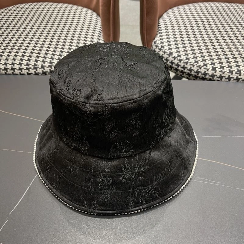 Moncler Caps Modern 257446