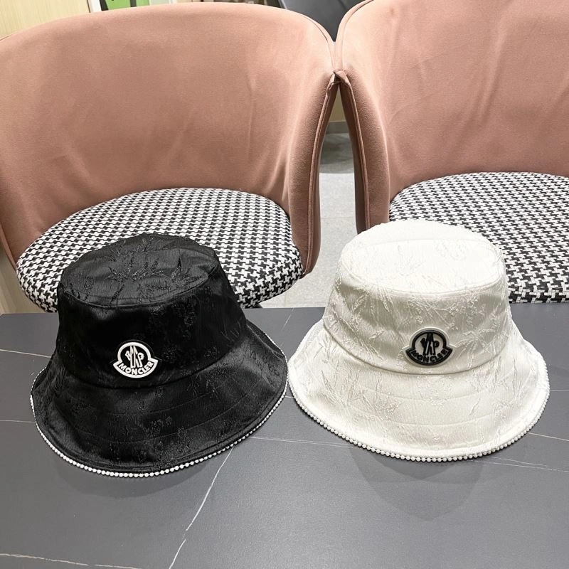 Moncler Caps WeatherProof 257452