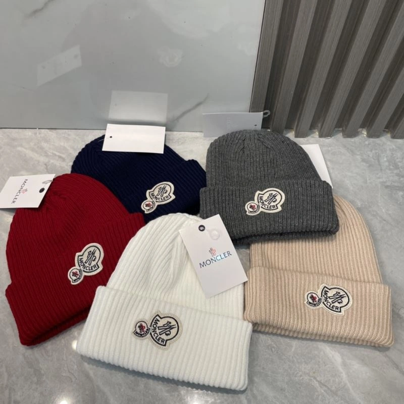 Trendsetting Moncler Caps 257443