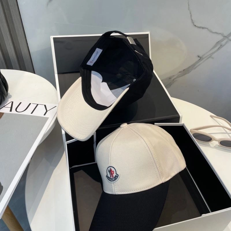 Moncler Caps EasyMatch 257419