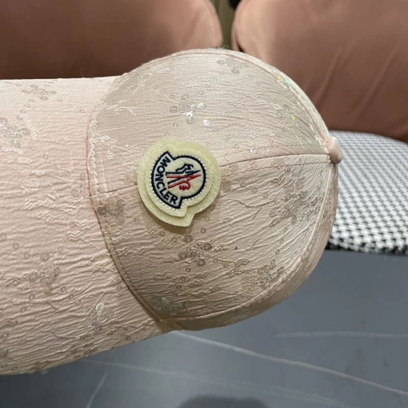 Chic Moncler Caps 257416