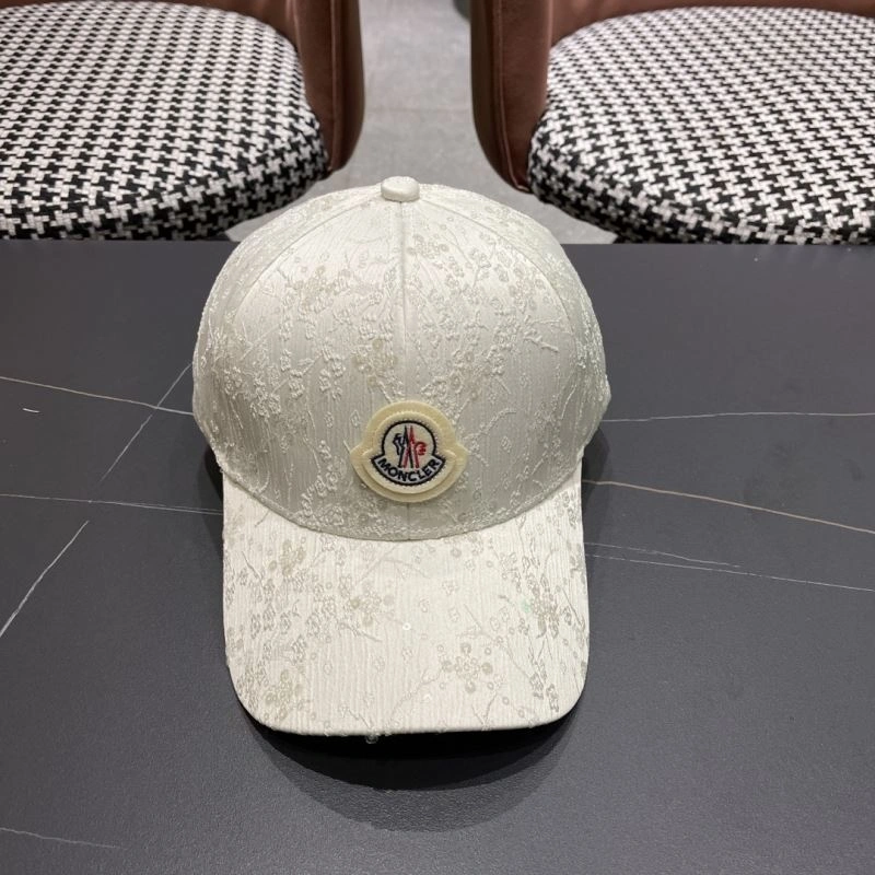Moncler Caps Lightweight 257397