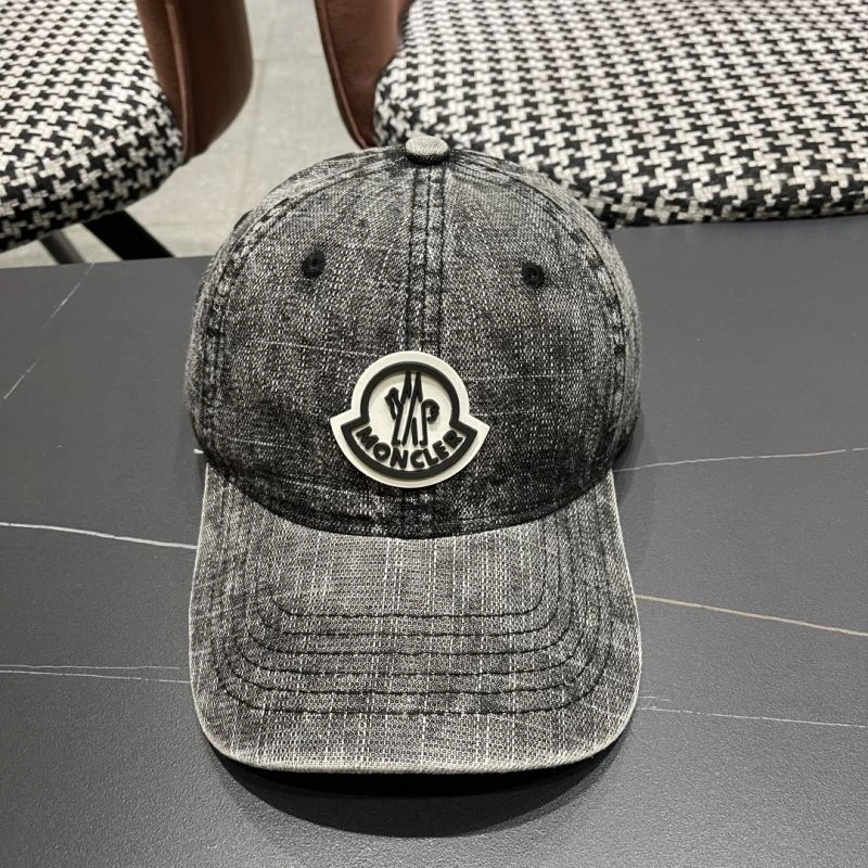 Moncler Caps Minimalist 257409
