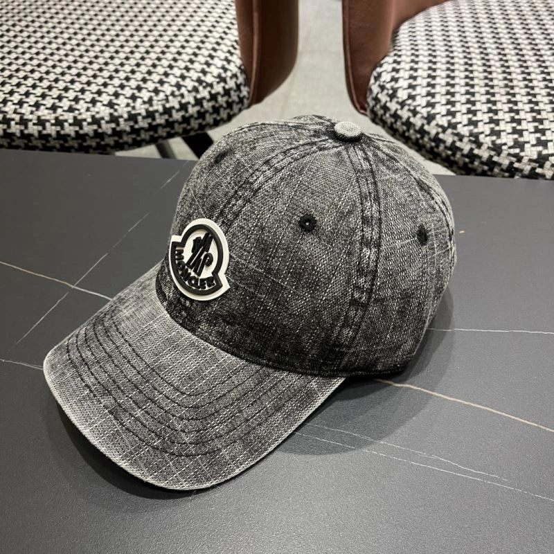 Moncler Caps Minimalist 257409