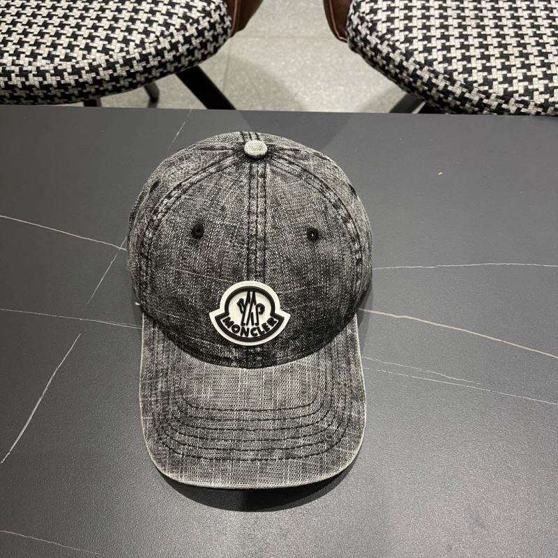 Moncler Caps Minimalist 257409