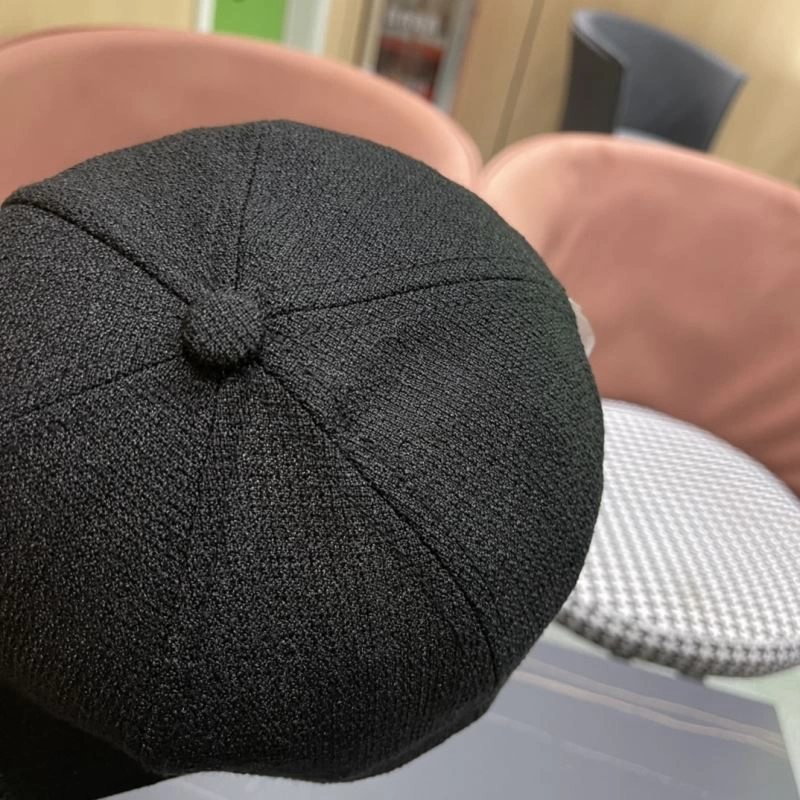 Moncler Caps Lightweight 257405