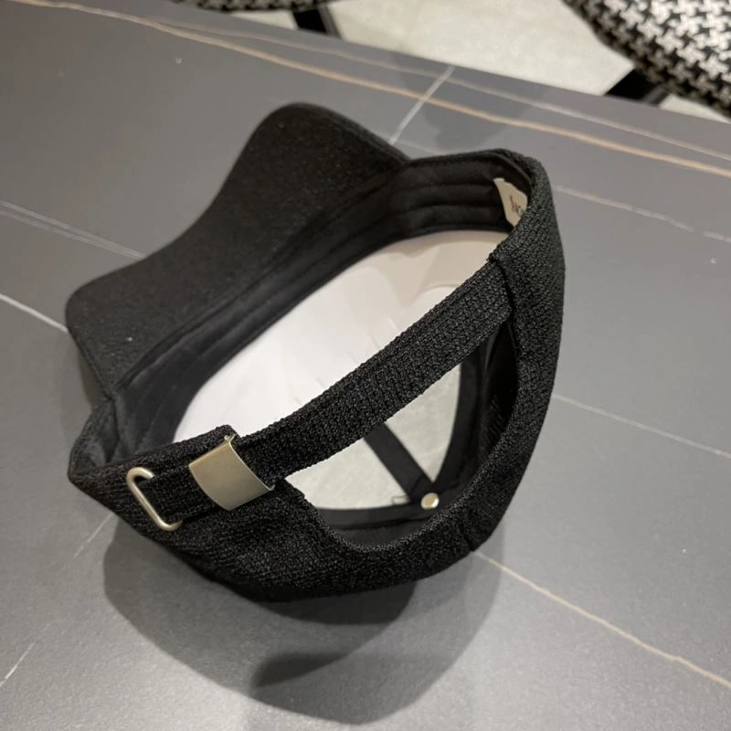 Moncler Caps Lightweight 257405