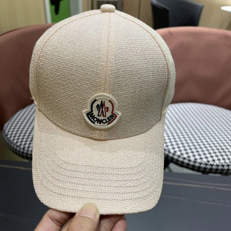 Moncler Caps Stretchable 257406