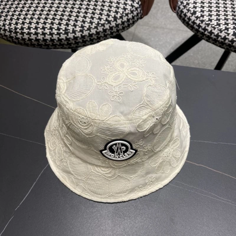 Sporty Moncler Caps 257391