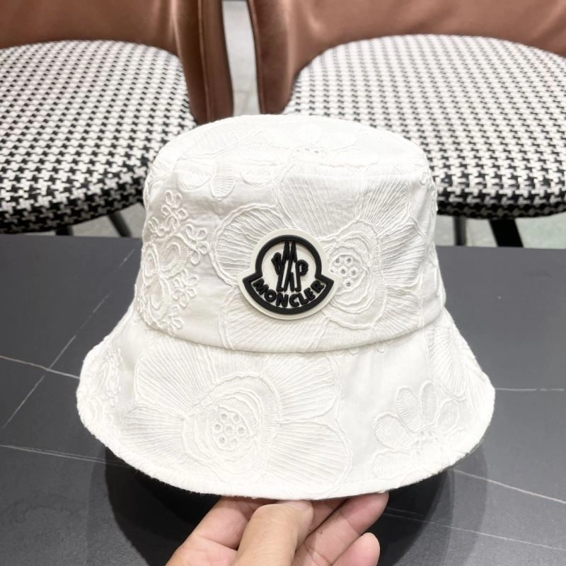 Moncler Caps Neat 257393