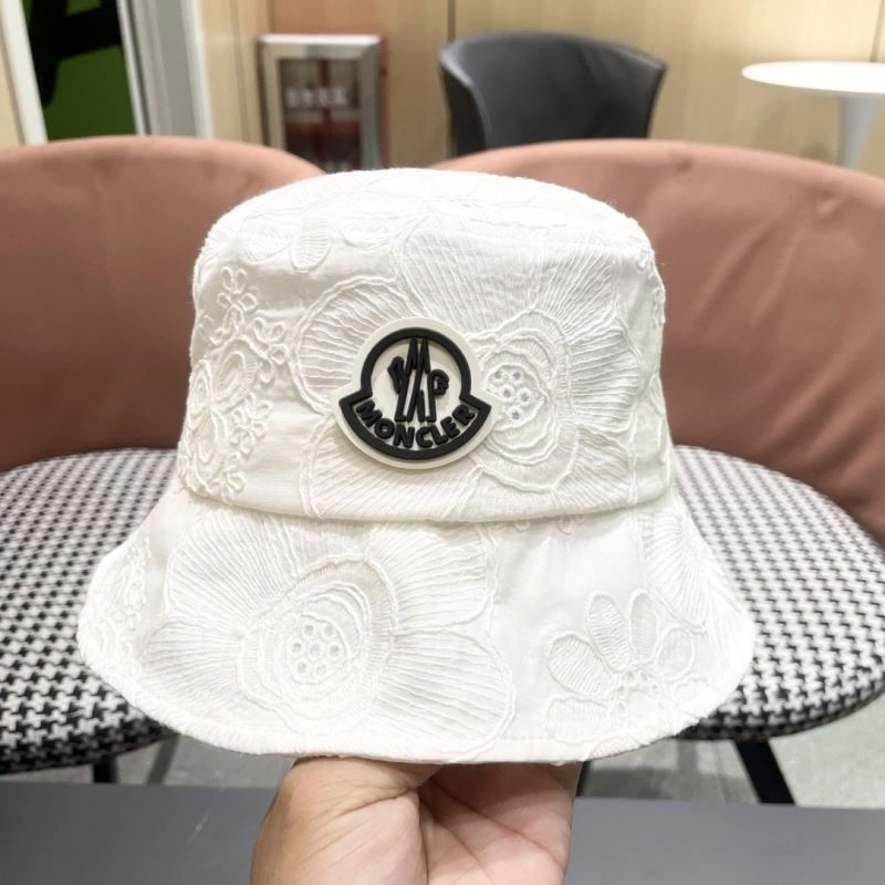 Moncler Caps Neat 257393